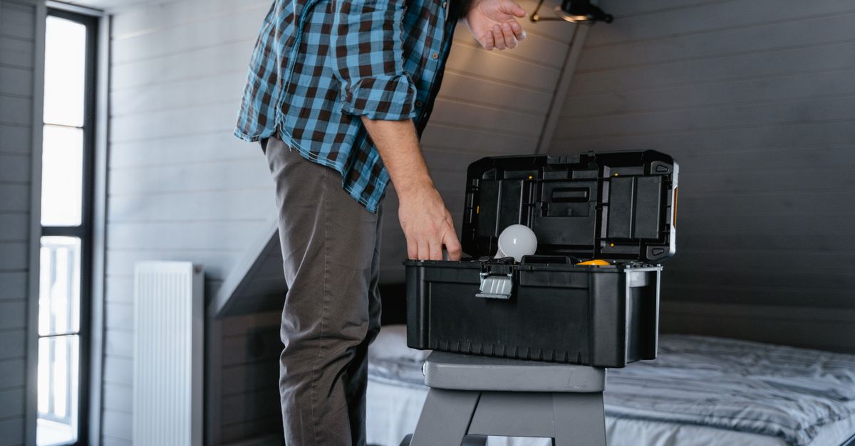 technician toolbox house entrance — Greene County Locksmith